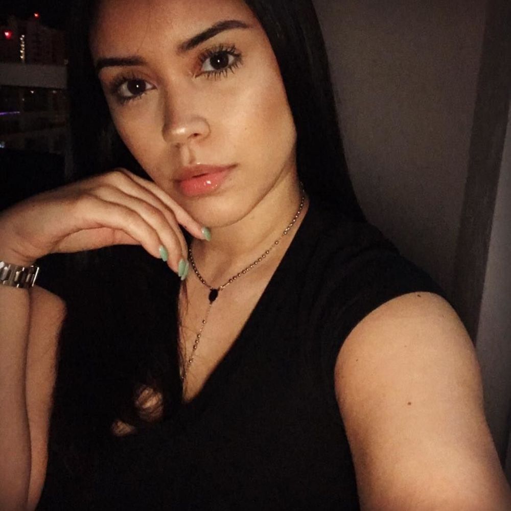 Meet your Posher, Gabriella